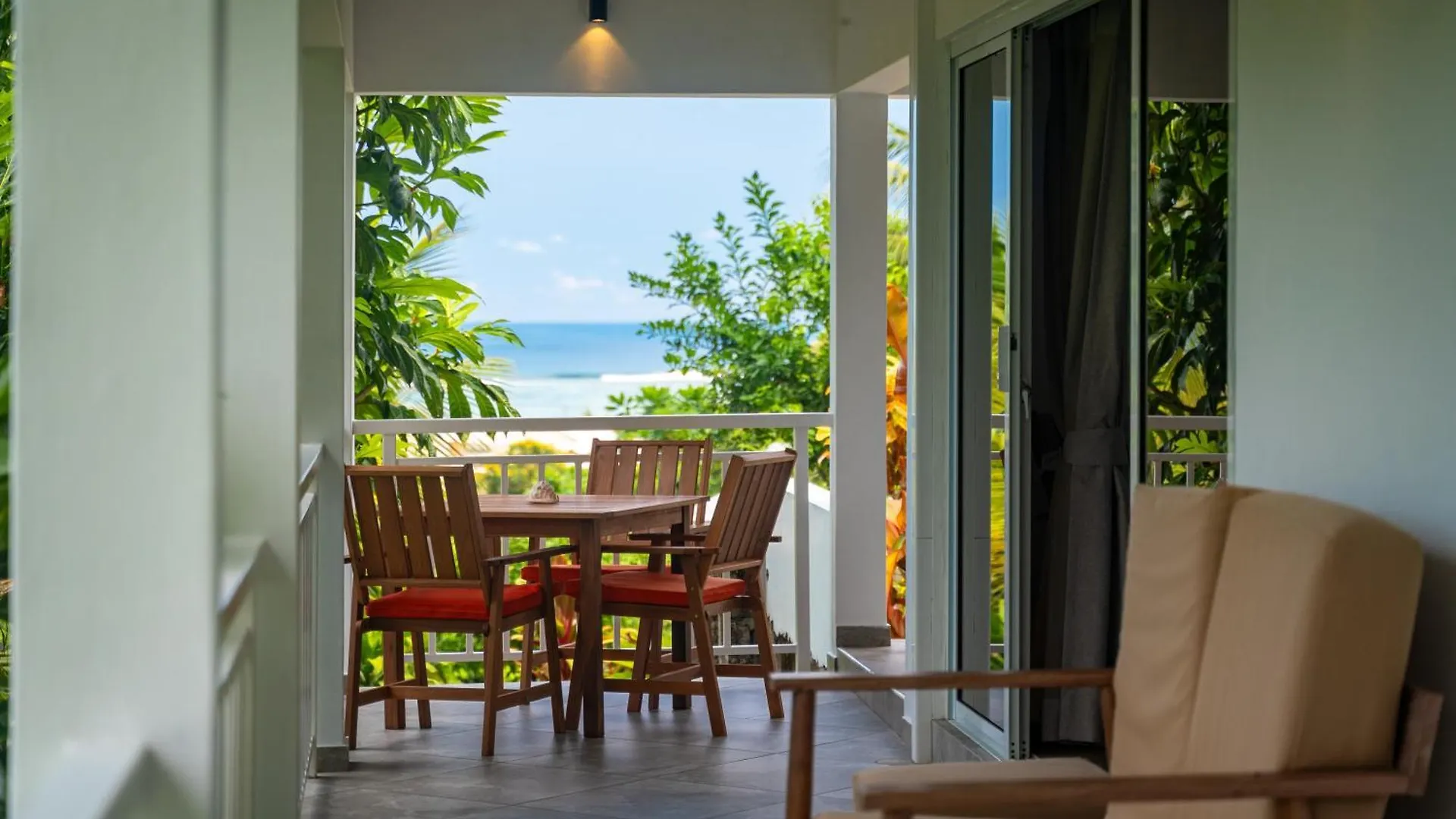 Au Cap Self Catering Villa Anse aux Pins